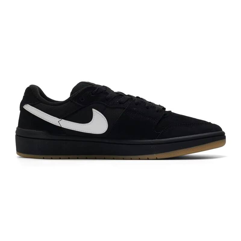ナイキ クラシック レザー ロートップ スケート シューズ  - Street Fashion Nike のレビューと価格