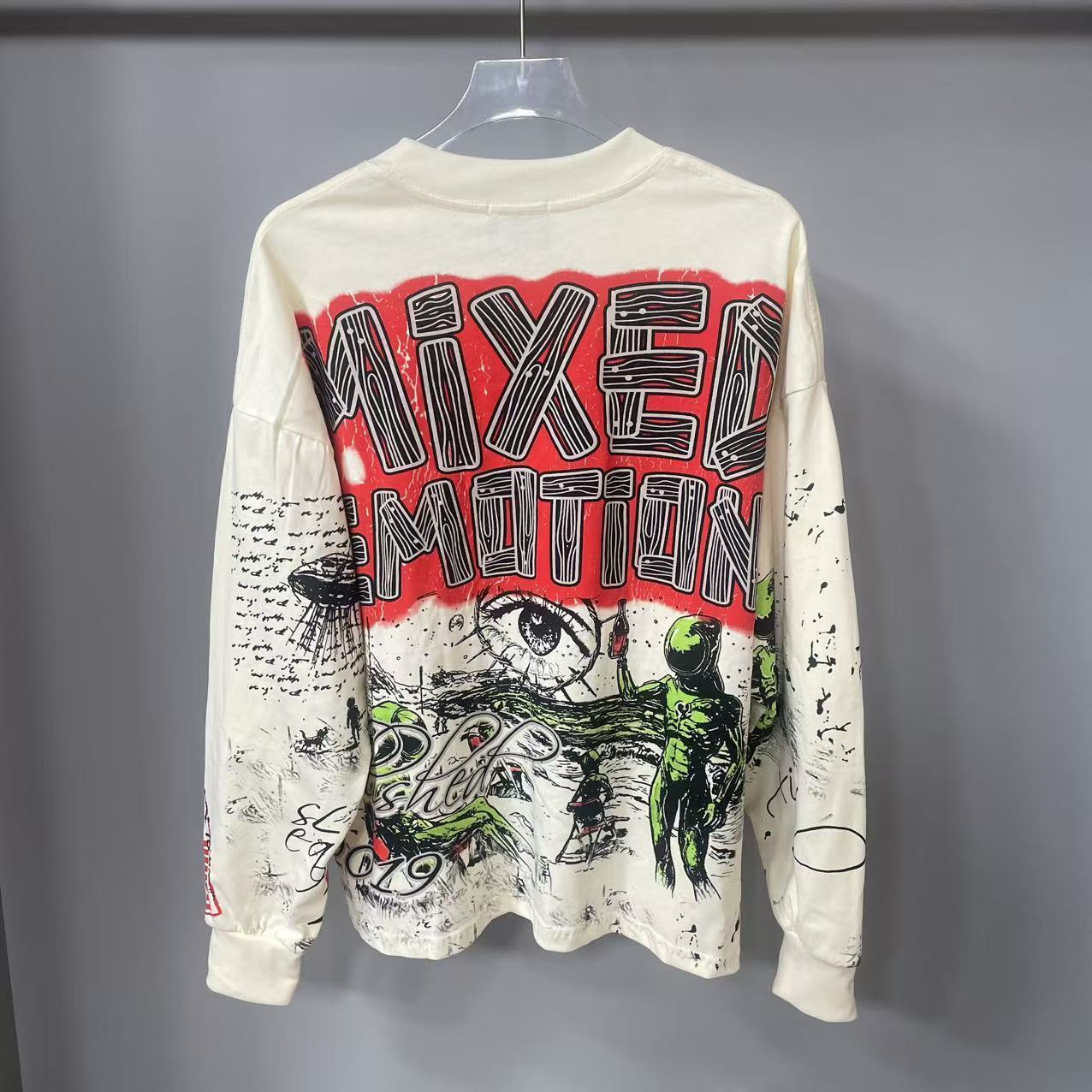 高品質デザイナー MIXED-EMOTION 長袖Tシャツ  - Street Fashion Hip Hop のレビューと価格