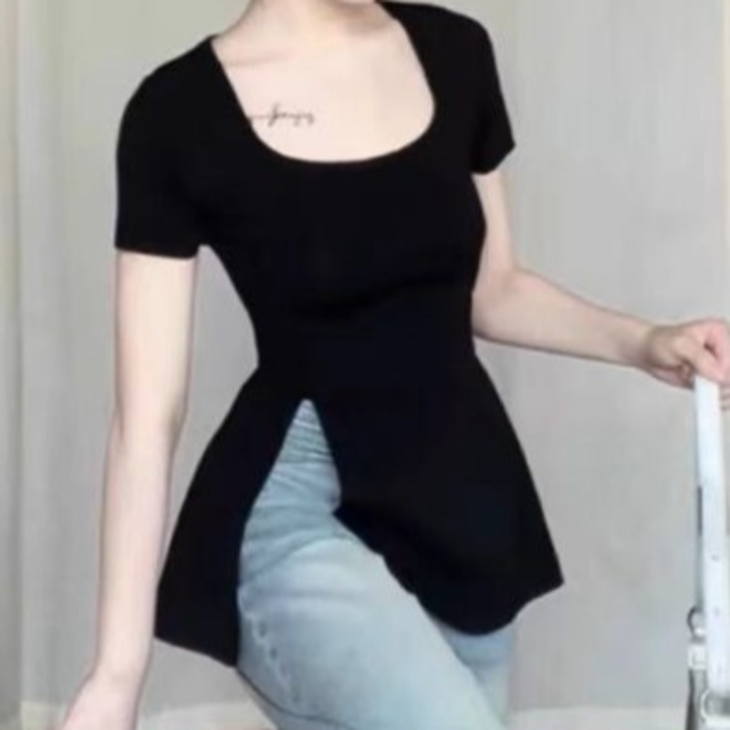 女性のためのミニマリストカジュアルTシャツ,スリットデザイン - Street Fashion Korean Girl のレビューと価格