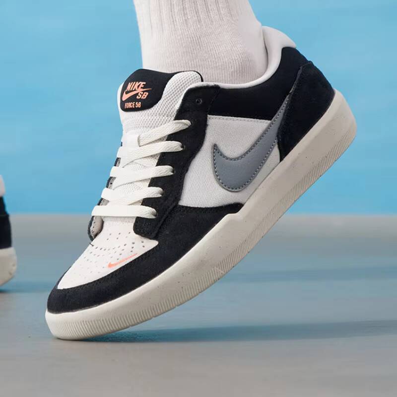 ホットナイキメンズ SB FORCE 58 ロートップレトロ - Street Fashion Nike のレビューと価格