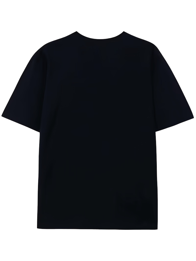 カジュアルなストリートスタイルのメンズTシャツ。ニューヨーク - Street Style New York Fashion のレビューと価格