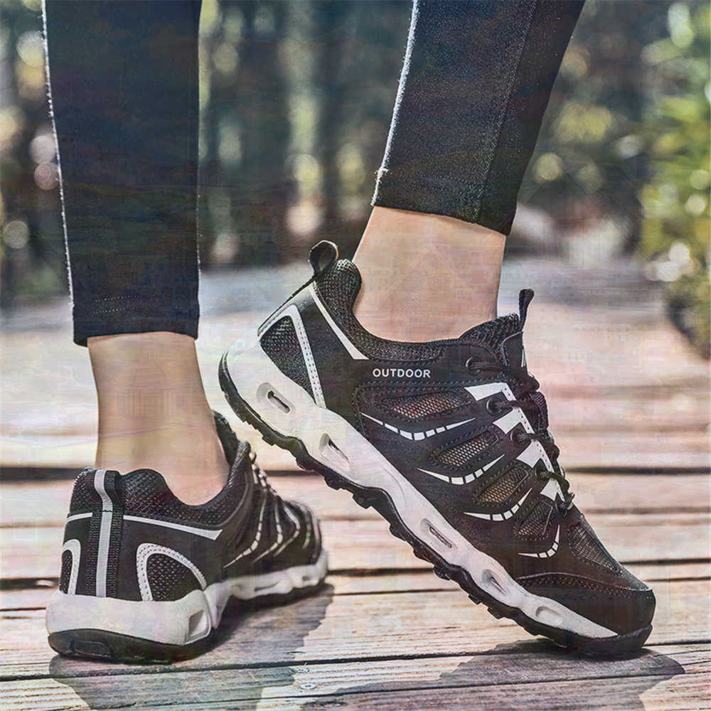 シュメールラウンドチップシルバースニーカーテニスシューズ女性 - Street Fashion Style Male のレビューと価格