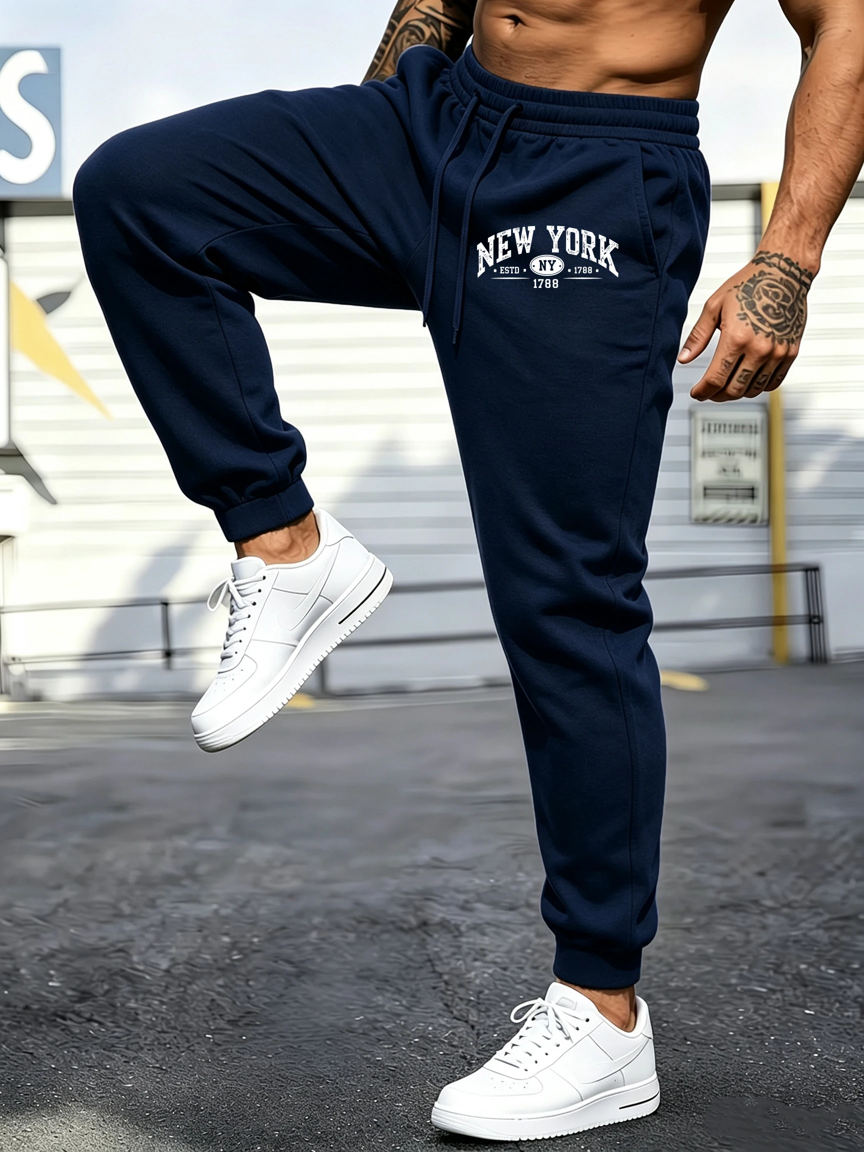 メンズジョギングパンツ、1788年以来のニューヨークスタイル - Street Style New York Fashion のレビューと価格
